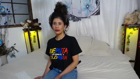 harley_quinns1 online show from 12-20-24, 03:03