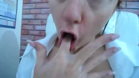 Snapshot of harleyrebz chatting on 11-05-25, 08:36 harleyrebz online show from 11-05-25, 08:36