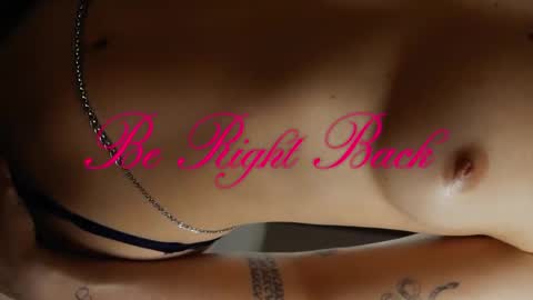 Snapshot of harlowblake___ chatting on 09-18-25, 05:59 HARLOW BLAKE online show from 09-18-25, 05:59