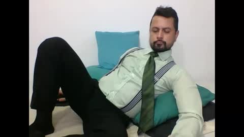  Harry    online show from 11-21-25, 08:40