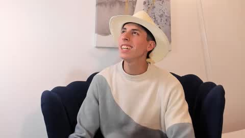   H  K   online show from 11-01-25, 03:30