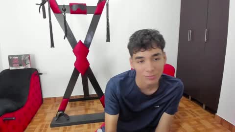 Snapshot of harry_latinboy chatting on 01-06-25, 07:45 Harry online show from 01-06-25, 07:45