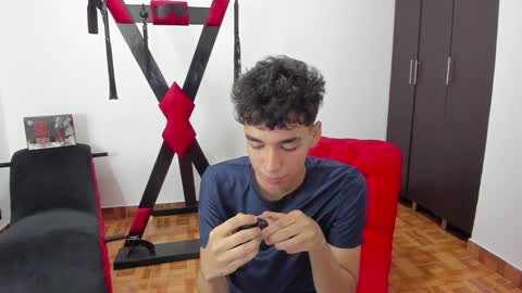 Snapshot of harry_latinboy chatting on 01-10-25, 08:15 Harry online show from 01-10-25, 08:15