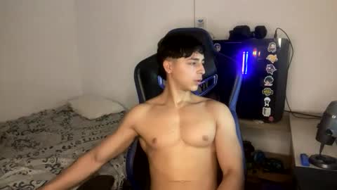 Snapshot of harry_p01 chatting on 01-10-25, 11:11 harry_p01 online show from 01-10-25, 11:11