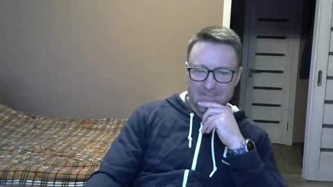 Snapshot of harrysnake chatting on 12-06-24, 06:37 HarrySnake online show from 12-06-24, 06:37