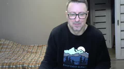 Snapshot of harrysnake chatting on 02-11-25, 06:40 HarrySnake online show from 02-11-25, 06:40