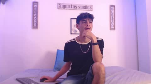 harry thomson online show from 12-30-24, 03:03