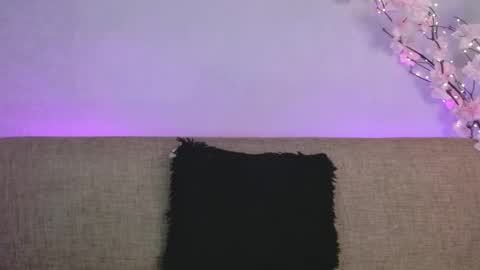     online show from 04-18-26, 07:07