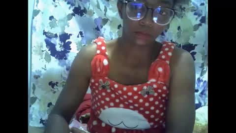 Snapshot of harysette chatting on 06-02-26, 06:43 harysette online show from 06-02-26, 06:43