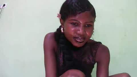 hasleyinah online show from 03-12-26, 02:45