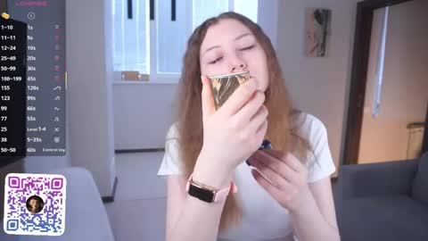 Mary online show from 04-04-26, 04:22