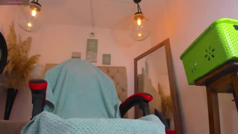 HATHOR OLD online show from 11-26-25, 12:55