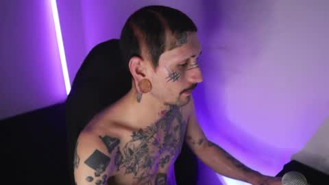 More content   2   online show from 03-09-26, 11:42