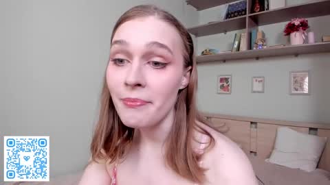 Mia online show from 04-14-26, 07:25