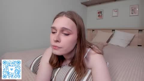 Mia online show from 04-18-26, 07:58