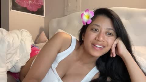 Snapshot of hawaiigirl_ chatting on 06-03-26, 04:59 hawaiigirl_ online show from 06-03-26, 04:59