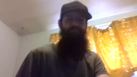 Snapshot of hawktalon007 chatting on 03-09-25, 09:25 Robert online show from 03-09-25, 09:25