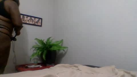 Snapshot of hawtchoc37 chatting on 06-22-26, 07:16 hawtchoc37 online show from 06-22-26, 07:16