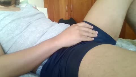 Snapshot of haxaelgomez chatting on 10-19-25, 11:00 Haxael online show from 10-19-25, 11:00