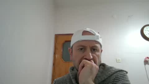 Snapshot of hayal758 chatting on 02-09-25, 07:19 hayal758 online show from 02-09-25, 07:19