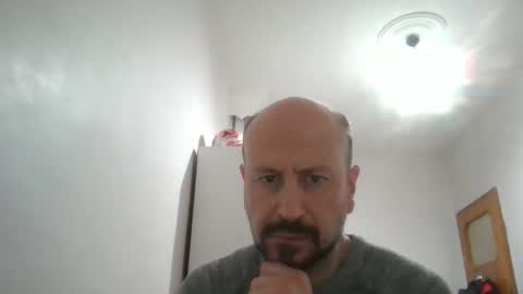 Snapshot of hayal758 chatting on 02-24-25, 08:25 hayal758 online show from 02-24-25, 08:25