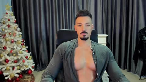 Snapshot of haydenspears chatting on 12-14-24, 07:40 HaydenSpears online show from 12-14-24, 07:40