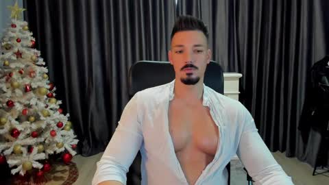 Snapshot of haydenspears chatting on 12-15-24, 07:46 HaydenSpears online show from 12-15-24, 07:46