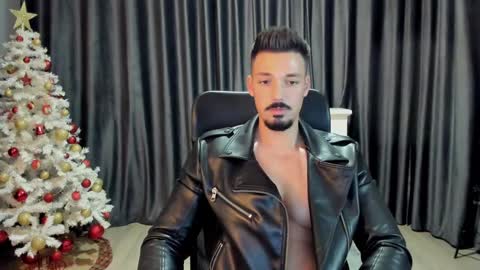 Snapshot of haydenspears chatting on 12-18-24, 07:08 HaydenSpears online show from 12-18-24, 07:08