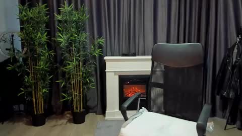 Snapshot of haydenspears chatting on 02-12-25, 01:59 HaydenSpears online show from 02-12-25, 01:59