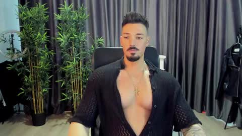 Snapshot of haydenspears chatting on 02-16-25, 10:54 HaydenSpears online show from 02-16-25, 10:54