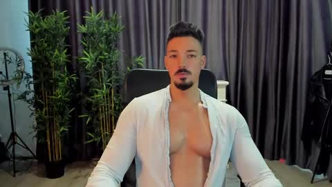 Snapshot of haydenspears chatting on 02-23-25, 07:44 HaydenSpears online show from 02-23-25, 07:44