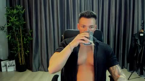 HaydenSpears online show from 04-21-26, 01:28