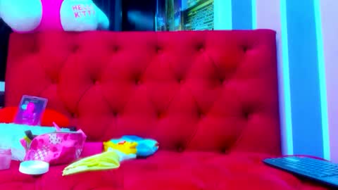 hayley miller online show from 12-01-25, 01:21