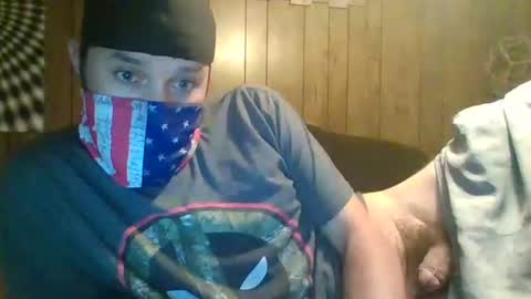 Snapshot of hazel198812 chatting on 12-15-25, 06:01 hazel198812 online show from 12-15-25, 06:01