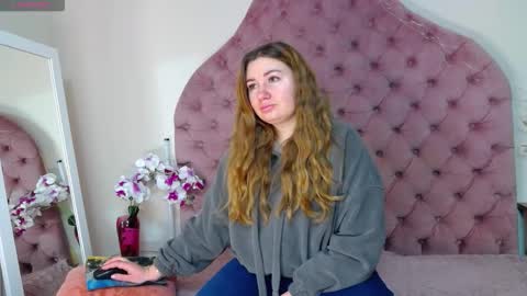 Agata online show from 01-17-26, 07:24