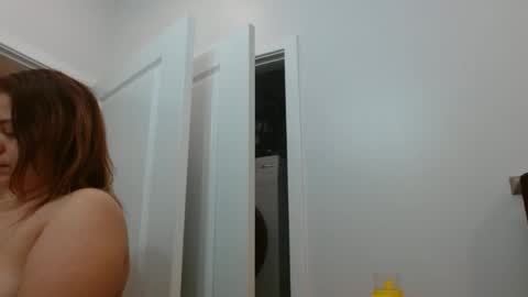 Snapshot of hazel_skye chatting on 02-08-25, 07:49 Hazel online show from 02-08-25, 07:49