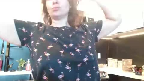 Snapshot of hazel_skye chatting on 06-03-26, 02:55 Hazel online show from 06-03-26, 02:55