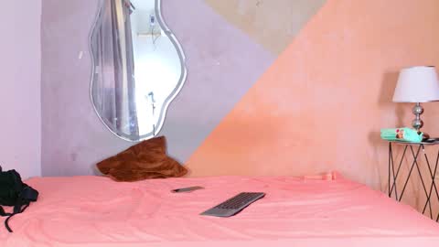 hazel_slim_ online show from 01-08-26, 08:00