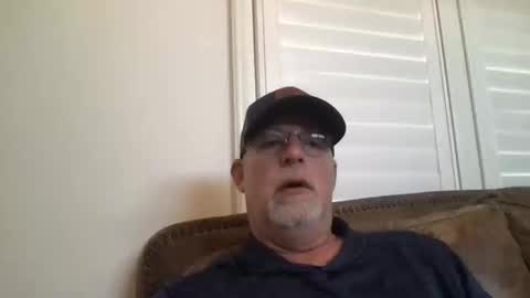 Snapshot of hdeuce22 chatting on 03-20-26, 05:29 Hdeuce22 online show from 03-20-26, 05:29