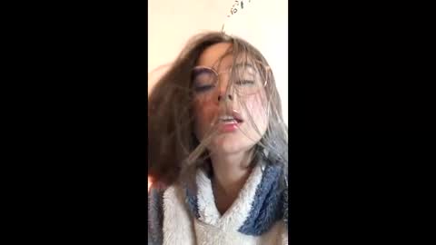 hearmymoans_18 online show from 02-06-26, 09:18