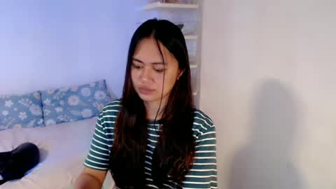 Snapshot of heart_of_asia chatting on 06-17-26, 12:57 Yoshin online show from 06-17-26, 12:57