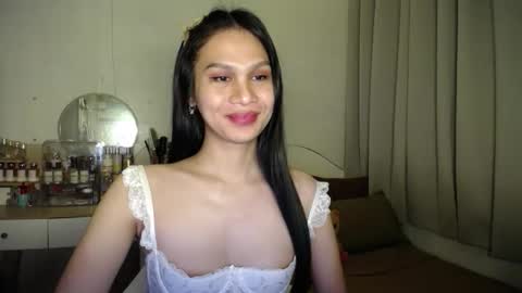 Snapshot of heather_bbyy chatting on 11-14-25, 07:56 heather_bbyy online show from 11-14-25, 07:56