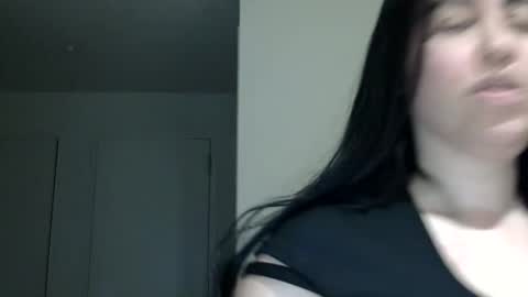 Snapshot of heatwavee chatting on 12-28-24, 11:30 heatwavee online show from 12-28-24, 11:30