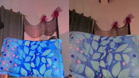 Snapshot of heaven_puertas chatting on 10-25-25, 05:48 heaven_puertas online show from 10-25-25, 05:48