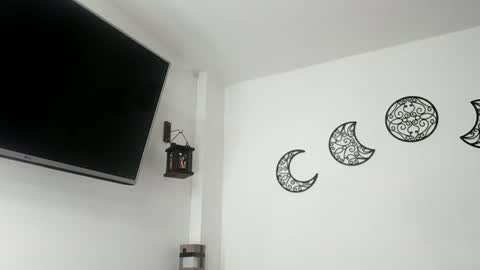  Heaven  online show from 01-23-25, 12:35