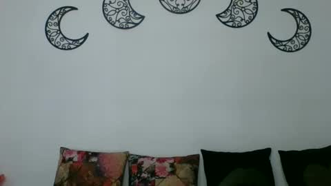  Heaven  online show from 02-22-25, 06:52