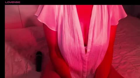 Snapshot of heavenlykiss chatting on 07-23-26, 06:44 Chani online show from 07-23-26, 06:44