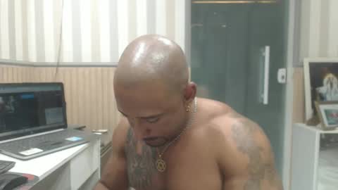 Snapshot of hebertgomes chatting on 10-24-25, 01:57 hebertgomes online show from 10-24-25, 01:57