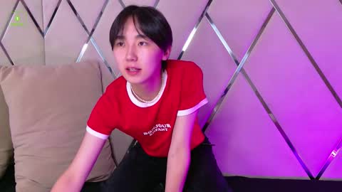 HEEJIN online show from 09-23-25, 08:34