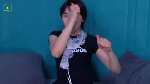 HEEJIN online show from 04-21-26, 08:12